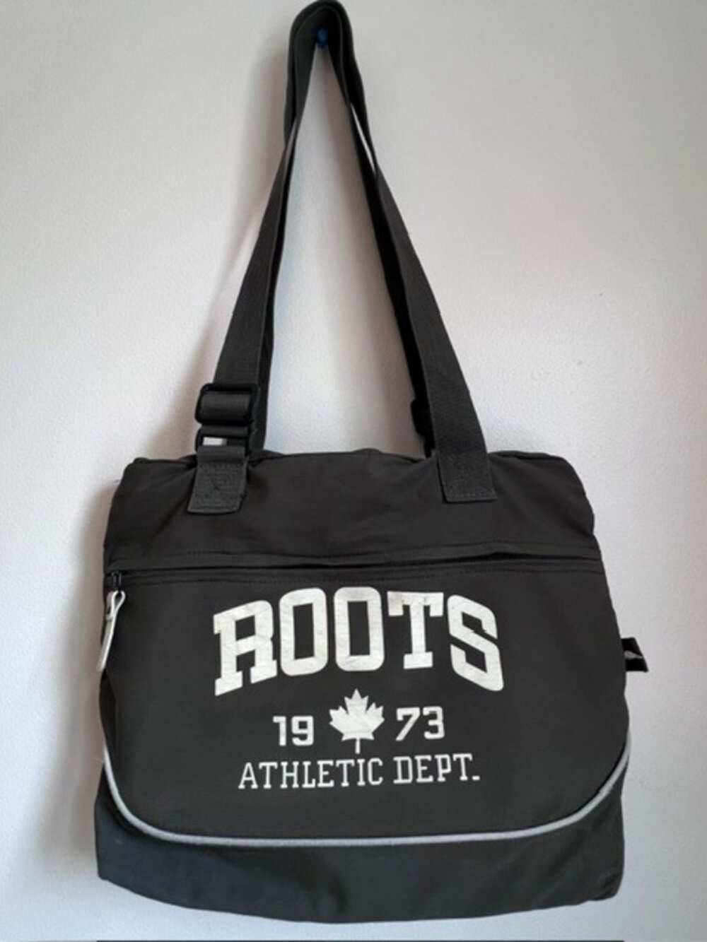 Roots Army Green Nylon Shoulder Messenger Bag